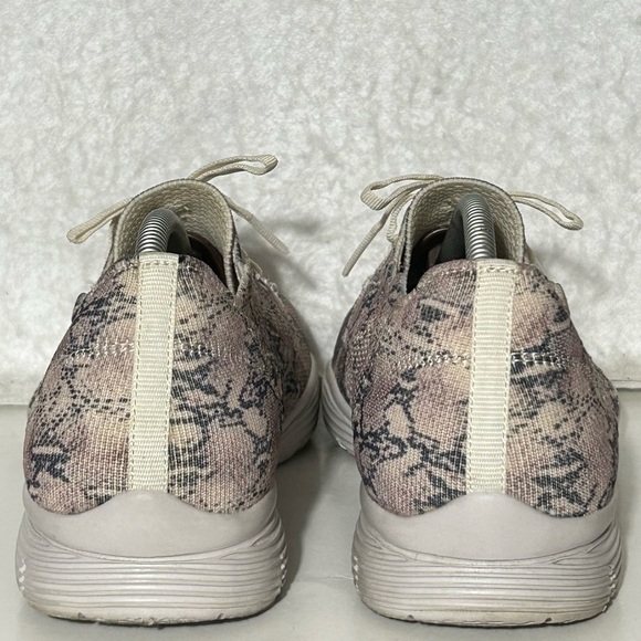 Skechers Women's Seager Snake Print Knit Washable Casual Comfort Shoes Size 10 - Picture 4 of 11